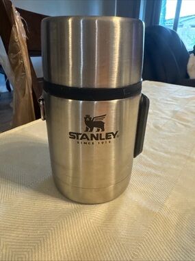 Stanley Silver Insulated Food Jar with Handle